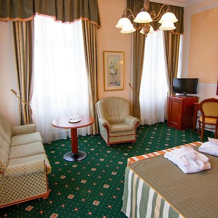 Humboldt Park Hotel & Spa Karlovy Vary Eksteriør bilde