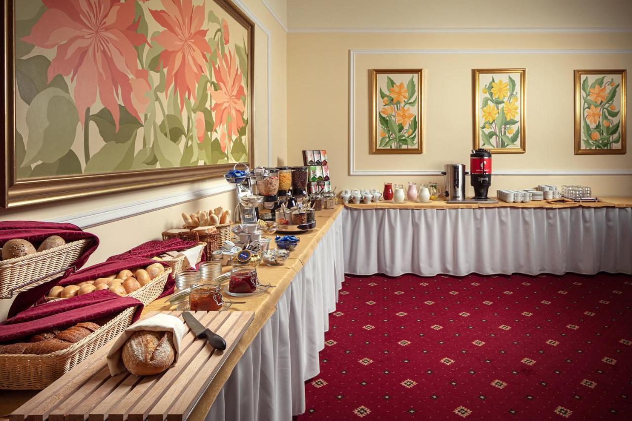 Humboldt Park Hotel & Spa Karlovy Vary Eksteriør bilde